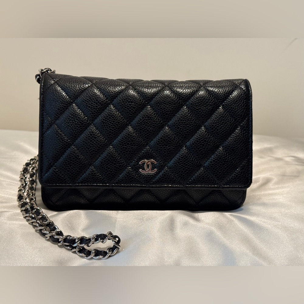 CHANEL Caviar Quilted Wallet on Chain WOC Black